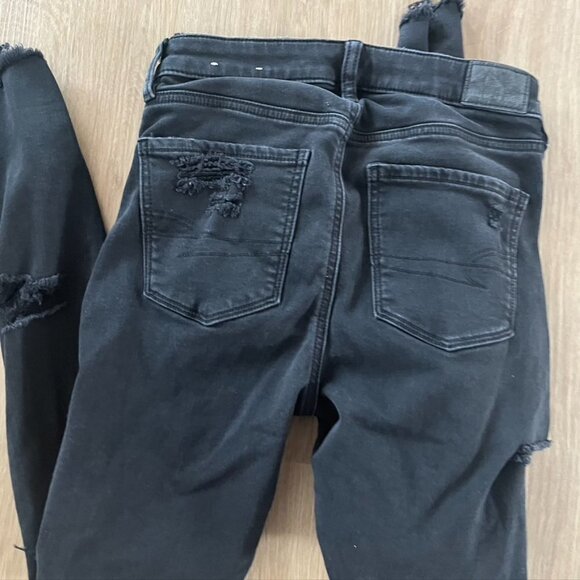 American Eagle Jean Women's Hi-Rise Jegging Super Stretch Black Distressed Sz 4 - Picture 10 of 10